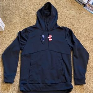 Under Armour Sweatshirt